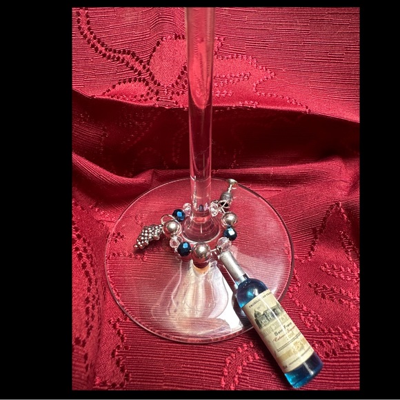 Wine Bottle & Grapes Wine Glass Charms-Set of 4 - Picture 3 of 9